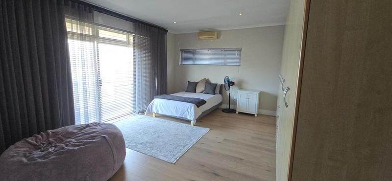 To Let 4 Bedroom Property for Rent in Greenways Golf Estate Western Cape